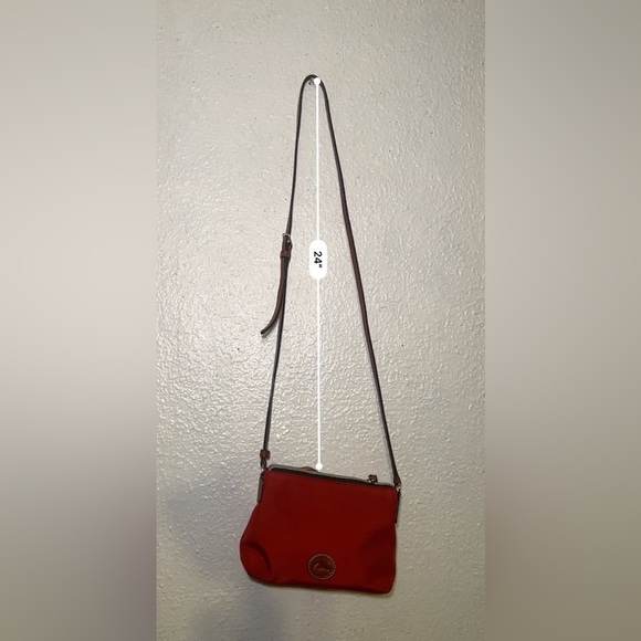 Dooney and Bourke orange small Crossbody bag made of canvas - Picture 4 of 10